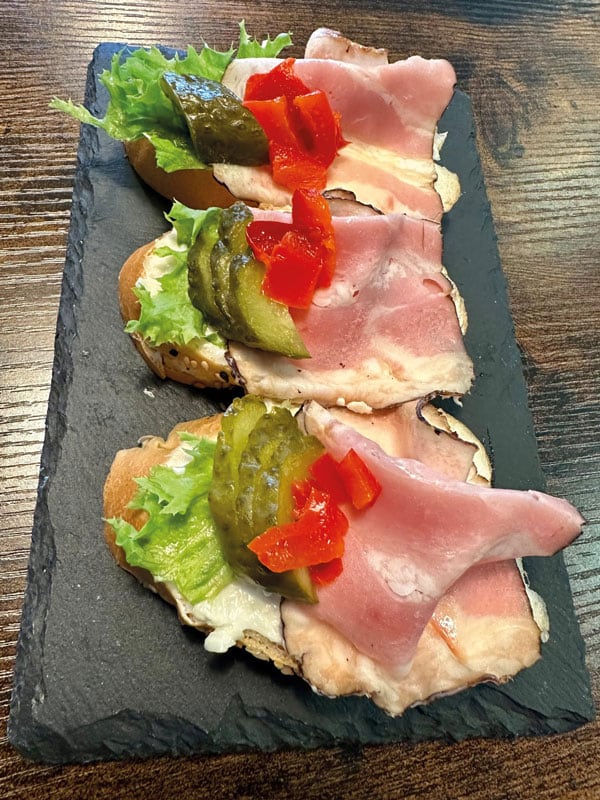 Sýr, máslová pomazánka